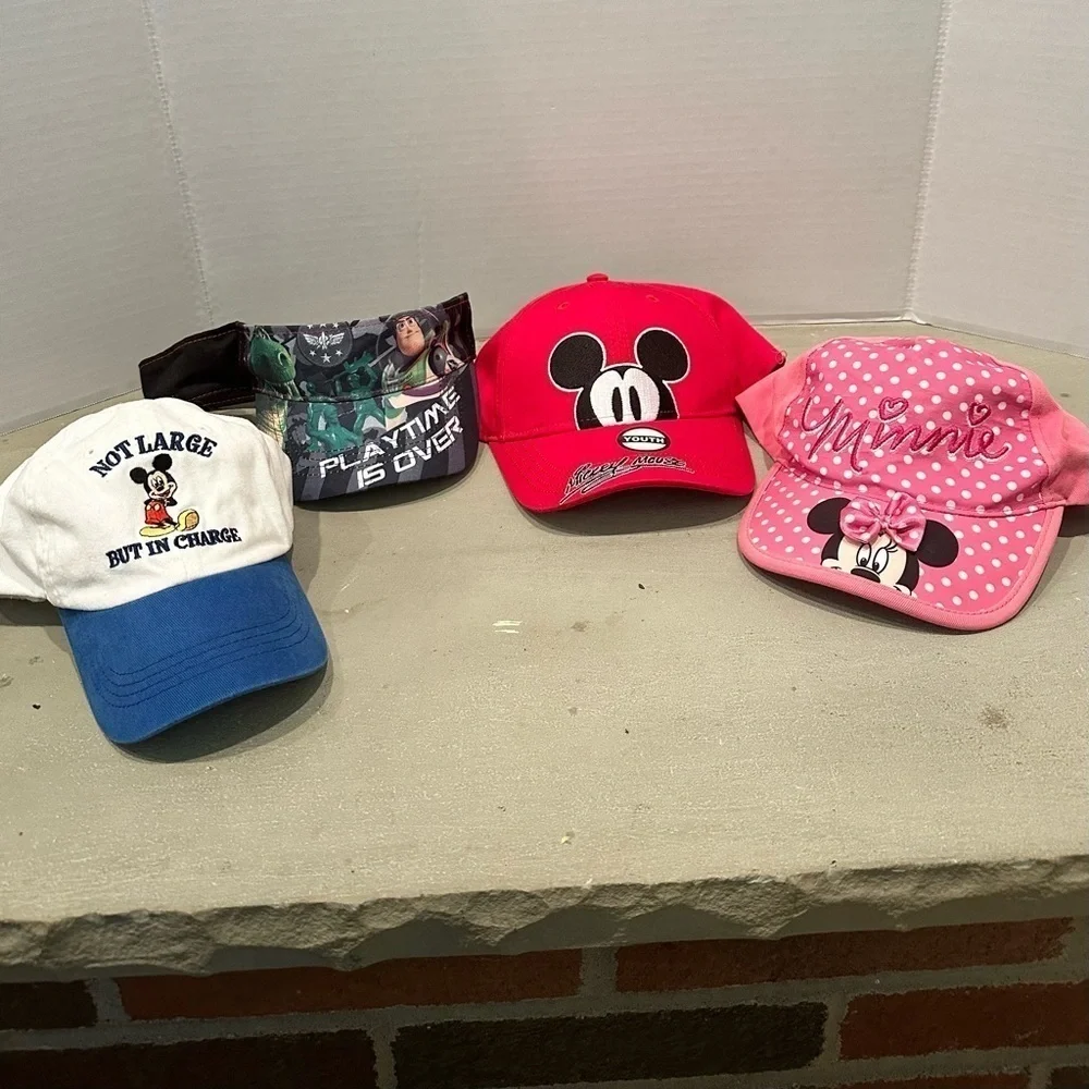 Lot of 4 Youth/kids/boys/girls hat baseball cap vtg & modern Mickey Mouse Toy